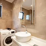 Mayer Skycon In Besiktas 2 Apartment *