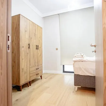 Mayer Skycon In Besiktas 2