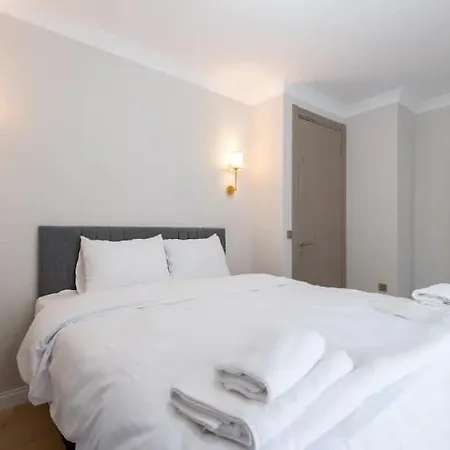 아파트 Mayer Skycon In Besiktas 2 이스탄불