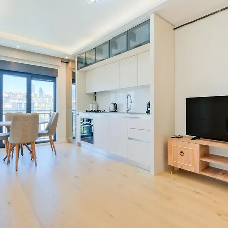 Mayer Skycon In Besiktas 2