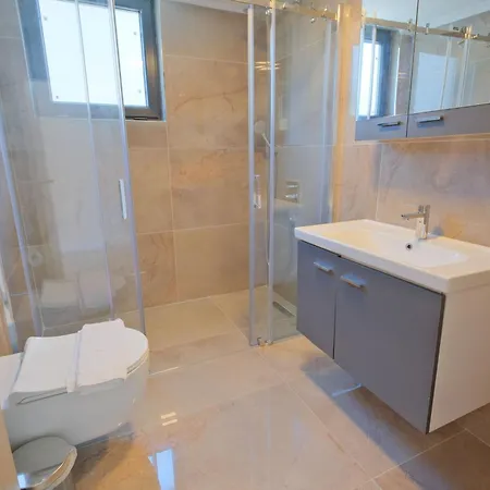 Mayer Skycon In Besiktas 2 아파트 *