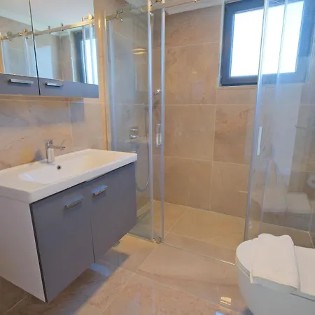 Mayer Skycon In Besiktas 2 아파트 *