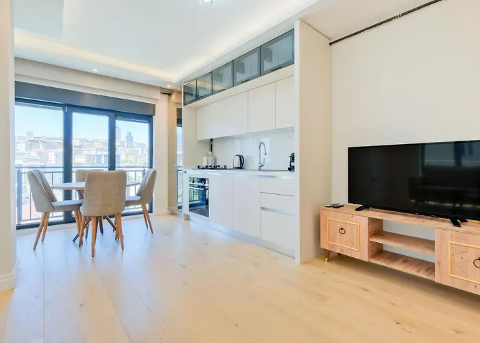 Mayer Skycon In Besiktas 2