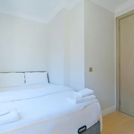 Mayer Skycon In Besiktas 2 Estambul